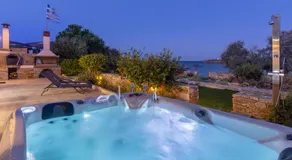Syros Sun Beach Villa - Image 4