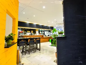 Shanghai Fish Inn Bund - Image 2
