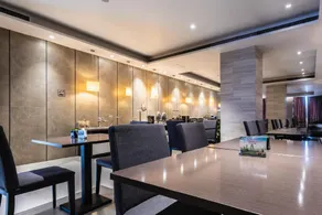 Home Inn Plus Tianjin Wudadao Scenic Area Xiaobailou Metro Station - Image 3