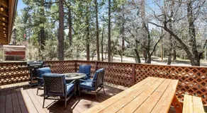 Vista Sugarloaf ~ Dog-friendly Mountain getaway near town & skiing w/ gas grill & spacious deck - Image 4