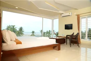 Annai in Saravana Bhavan Fine stay and Restaurant - Image 2