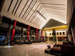 Chiang Mai Hill Hotel - Image 2