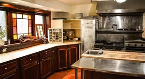 Brook Road Inn - Image 5