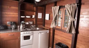 Miette Hot Springs Bungalows - Image 4