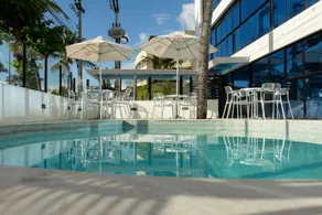 VOA Ambassador Flat - Image 2