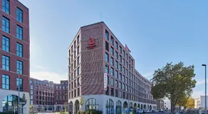 MEININGER Hotel Köln West - Image 2