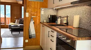 Charmant Chalet mit See und Bergsicht - Image 3
