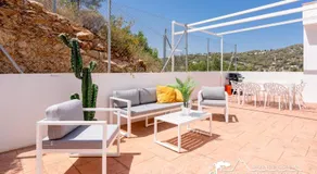 Villa Senia, close to Sitges with private pool - Image 4