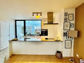 Modern 2BR Penthouse Near Diamond District by Oneluxstay - Image 4