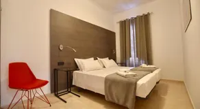Quart Youth Hostel & Apartments - Image 2