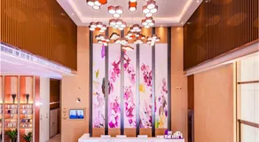 Lavande Hotel Jiangmen Golf Club - Image 3