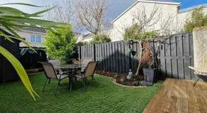 Refurbed Modern & Stylish 3BD - Garden Pets OK - Image 4