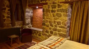 MiNKA HOUSE - Image 2