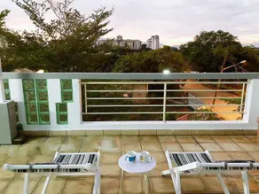 Unique Rooftop Balcony Homestay - Image 4