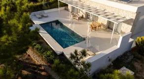 serene villas - Image 2