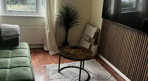 Single Room in town house - Image 4