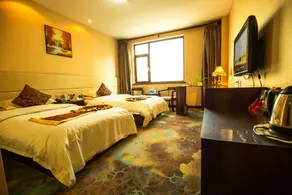 Rushan Champs-Élysées Hotel - Image 2