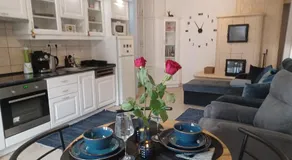 Éva Apartmanház - Image 5