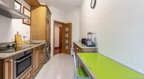 Bilbao BEC with parking by Aston Rentals - Image 4