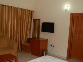 Gilford View Hotels Ltd - Image 2