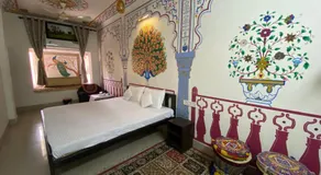 Golden Peacock Heritage Home Stay - Image 3