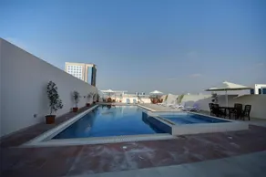Orchid Vue Hotel - Image 2