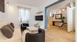 La Casita de Caldetes - Image 2