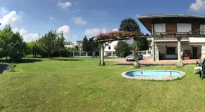 Bella Vita Guesthouse -parcheggio privato interno - Image 4