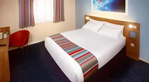 Travelodge Perth Broxden Junction - Image 2