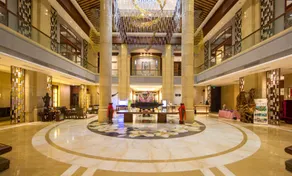 Hainan Yatai Hot Spring Hotel - Image 2