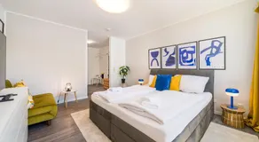 Helles Stadtloft für 3 I 43 qm I Terrasse I 5 Min zur Innenstadt I barrierearm I Terrasse I 1 Schlafzimmer - Image 2