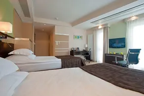 Best Western Plus Arkon Park Hotel - Image 2