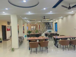 Hotel Maa Chintpurni International - Image 4