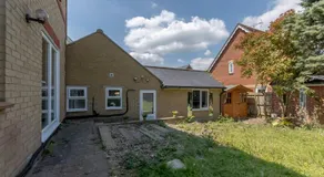 Comfortable home Langdon Hills - Pass the Keys - Image 5