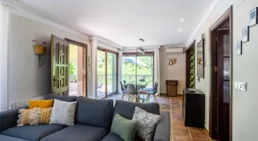 SARREN Villa Pool - Image 2