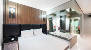 Motel Mood - Image 2