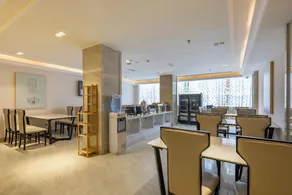 Vienna 3 Best Hotel (Xichang Qionghai Wetland Park Hangtian Avenue) - Image 3
