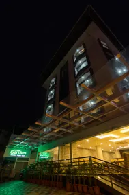 Hotel Garden Inn Kochi - Image 5