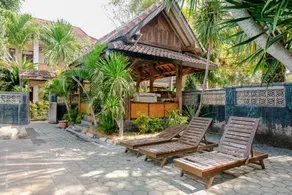 Hotel Mahkota Plengkung by ecommerceloka - Image 3