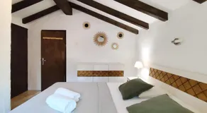 Villa CASA CHERY, 8 Guests, Sea View in Vardiola - Image 2