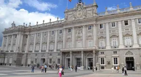 Sensacional Apartamento Junto a Palacio Real by Batuecas - Image 4