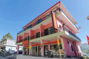OYO Radha Homestay - Image 4