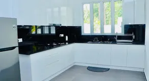 Villa Skylar Opulent Stays - Image 3
