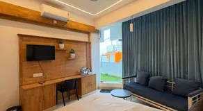 Sandcastle Resort - Image 2