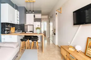 Sunny apartment right under Parthenon - Image 2
