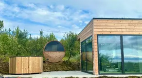 The Glass house - Northern lights hideout - Image 4