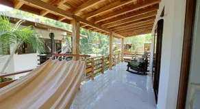 Spondylus Lodge - Image 5