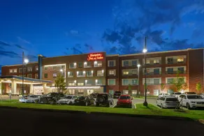 Hampton Inn and Suites by Hilton Canal Winchester Columbus - Image 2
