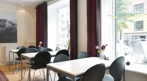 Hotel Copenhagen - Image 5