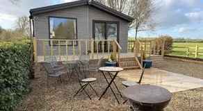 Fleece Lodge - Image 3